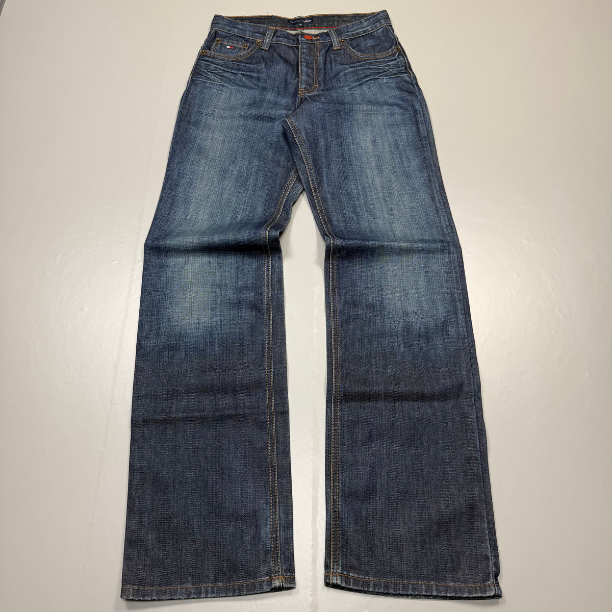 Tommy Hilfiger Bootcut Vintage Jeans | M