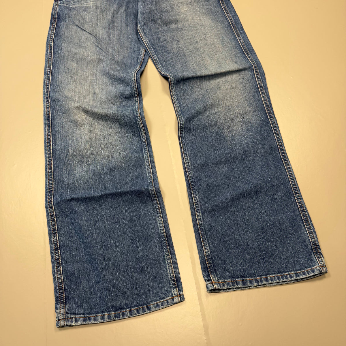 Tommy Hilfiger Washed Vintage Jeans | M