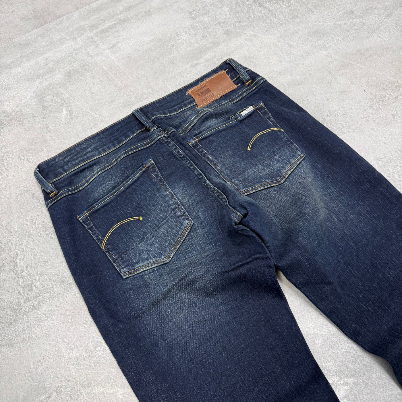 G-Star Washed Vintage Jeans | S