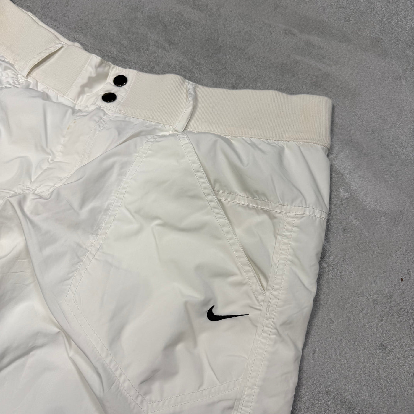 Nike Vintage Trackpant | S