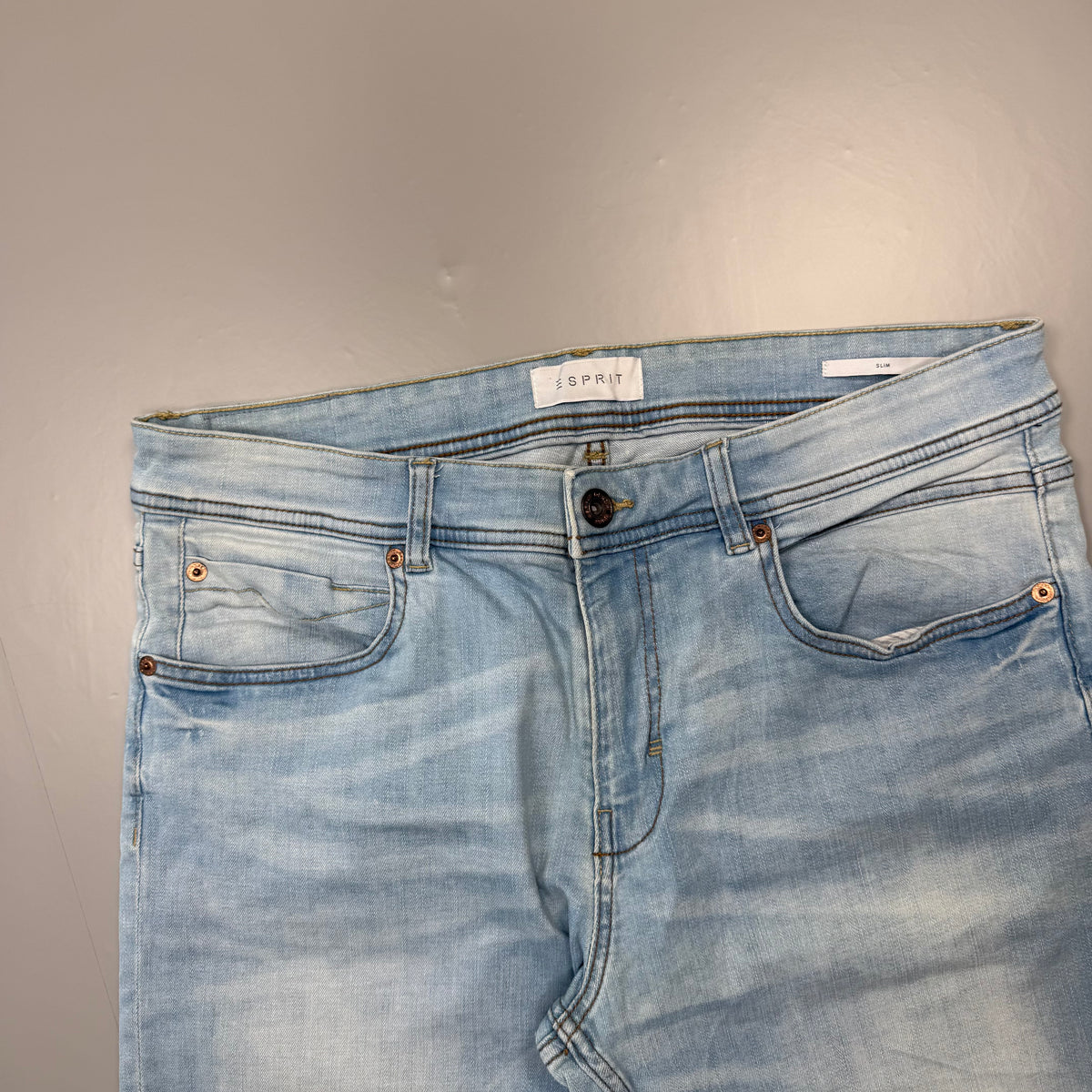Esprit Washed Vintage Jeans | M