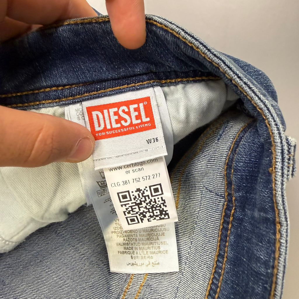 Diesel Washed Vintage Jeans | L