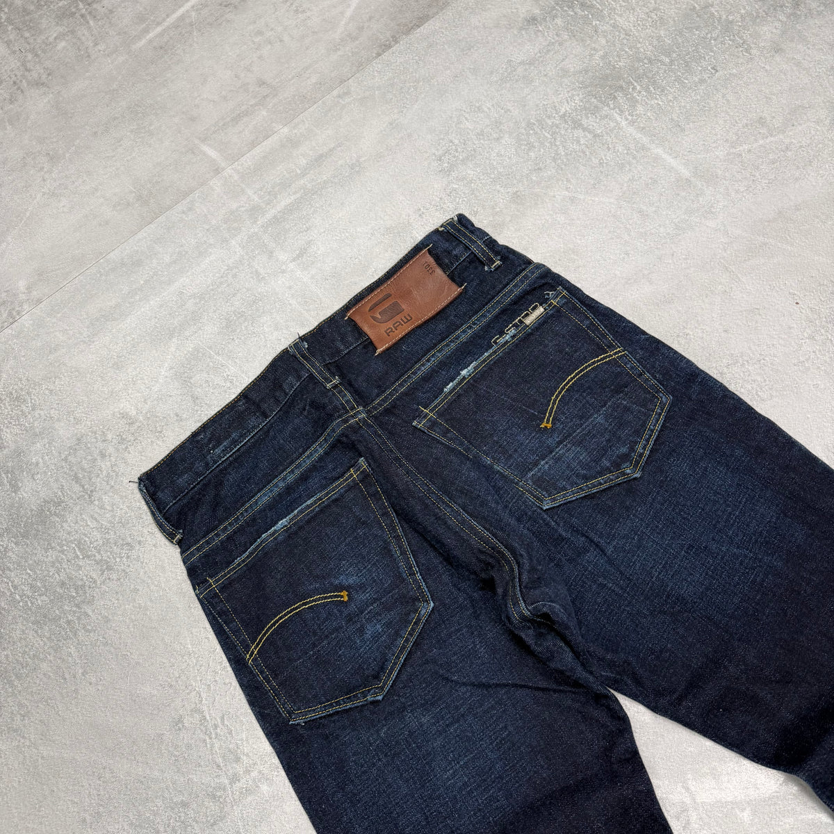 G-Star Washed Vintage Jeans | XS