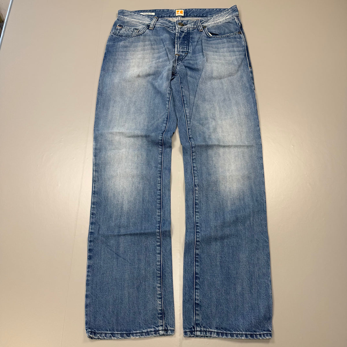 Hugo Boss Baggy Washed Vintage Jeans | M