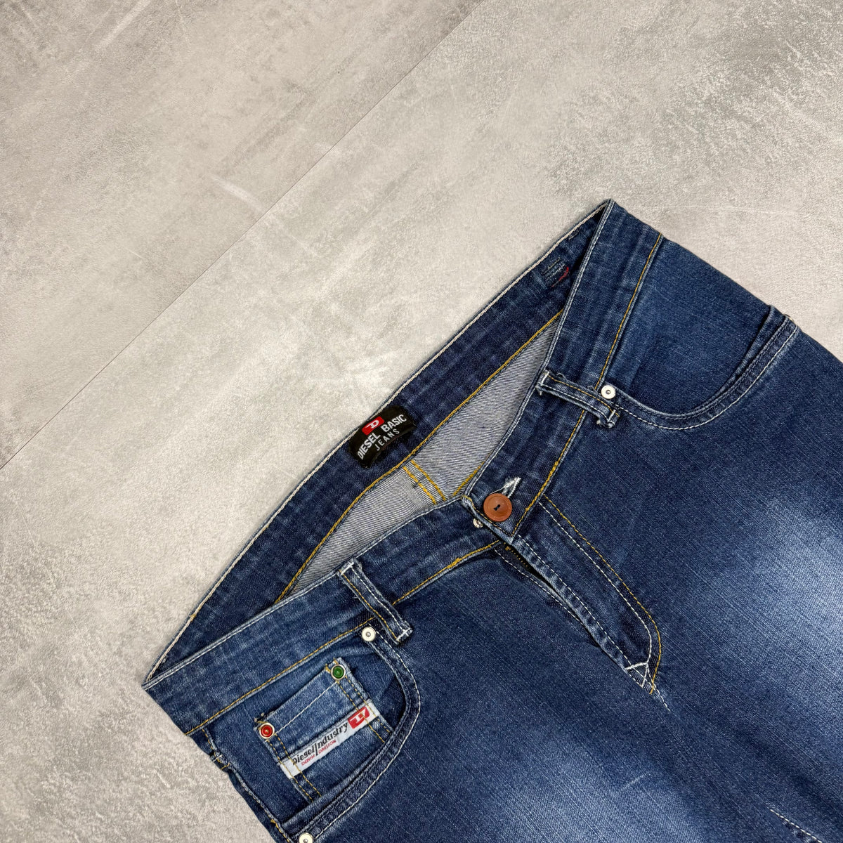Diesel Bootcut Vintage Jeans | S