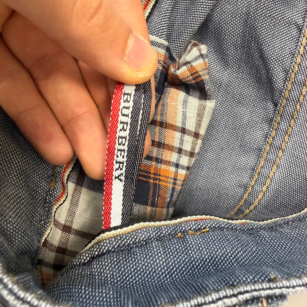 Burberry Washed Vintage Jeans | L