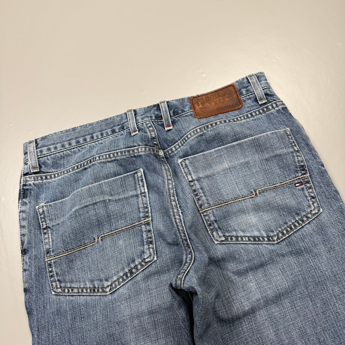 Tommy Hilfiger Washed Vintage Jeans | S