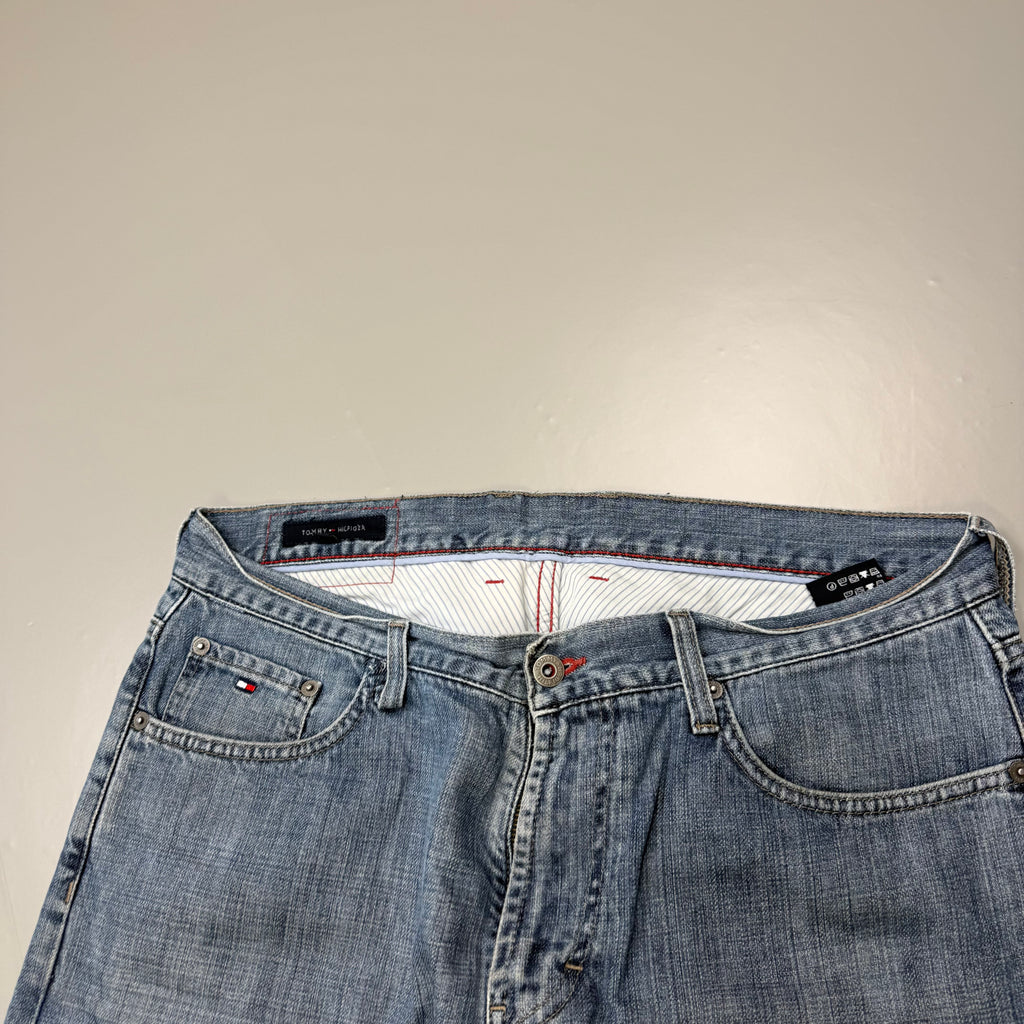 Tommy Hilfiger Washed Vintage Jeans | M