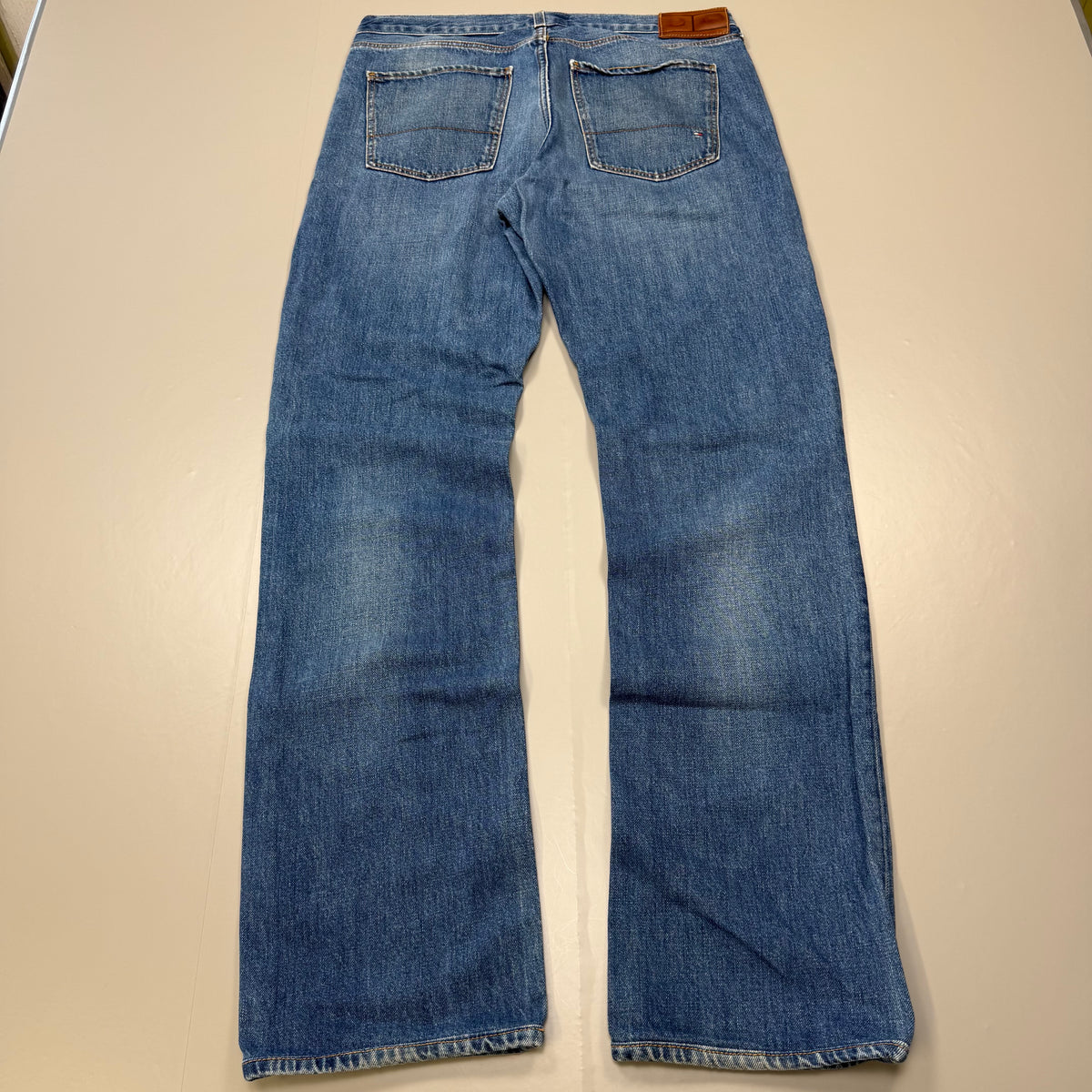 Tommy Hilfiger Washed Vintage Jeans | M