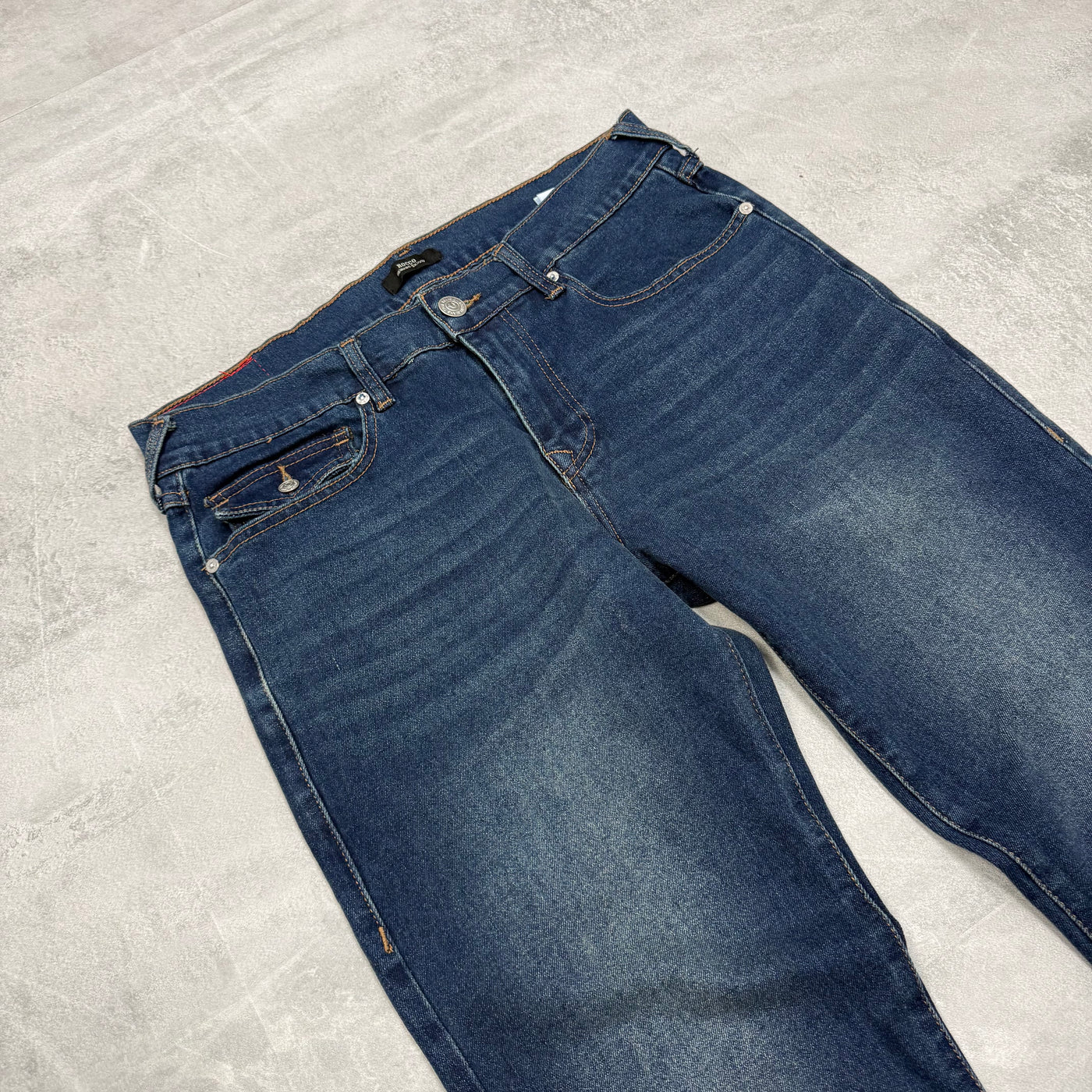 True Religion  Washed Vintage Jeans | S