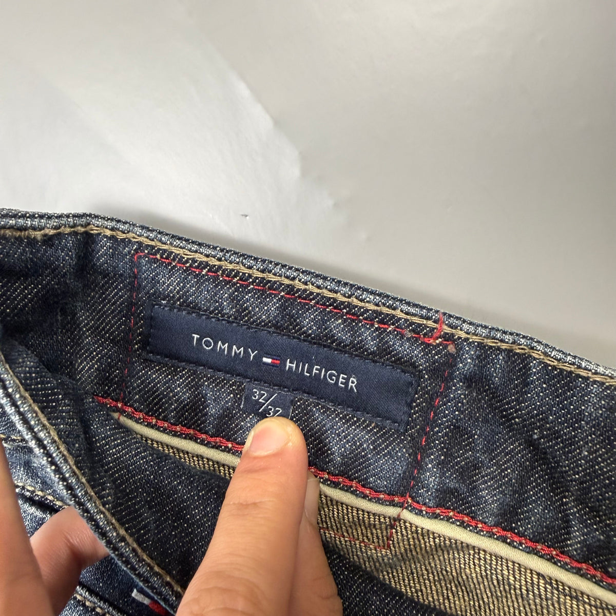 Tommy Hilfiger Washed Vintage Jeans | S