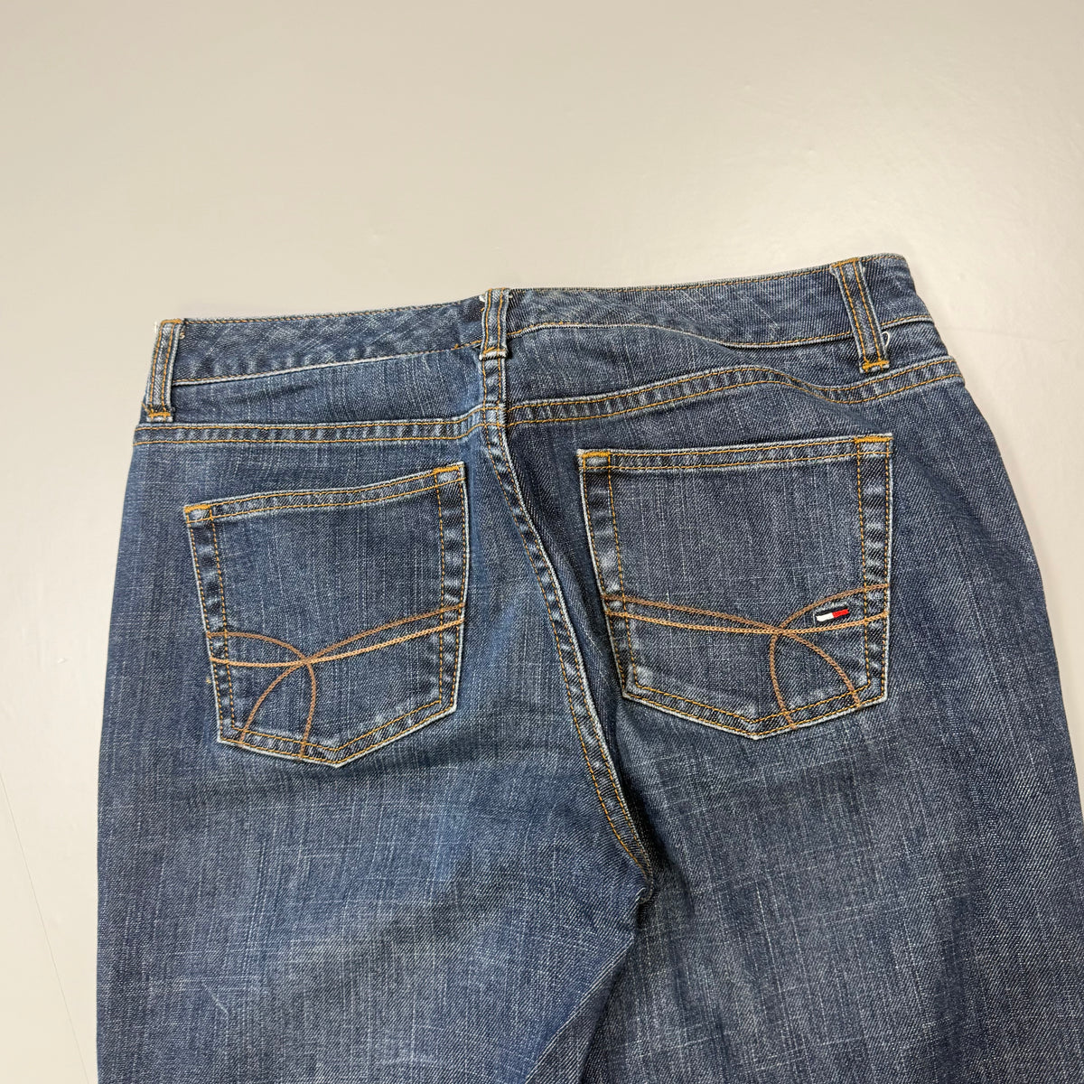 Tommy Hilfiger Bootcut Vintage Jeans | S