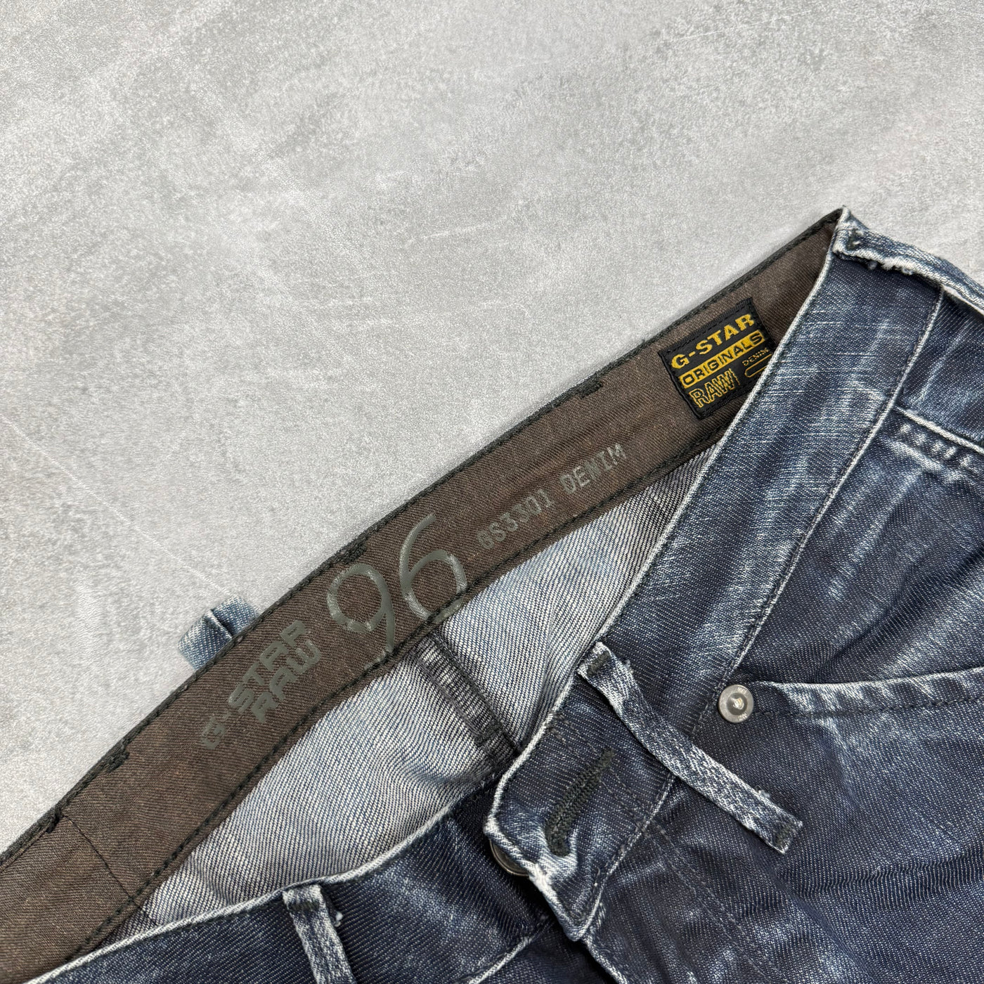 G-Star Big Print Jeans | XS