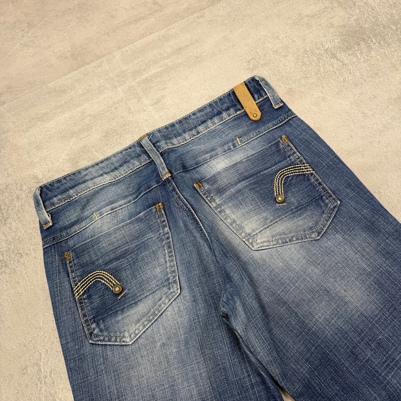 G-Star Washed Vintage Jeans | S