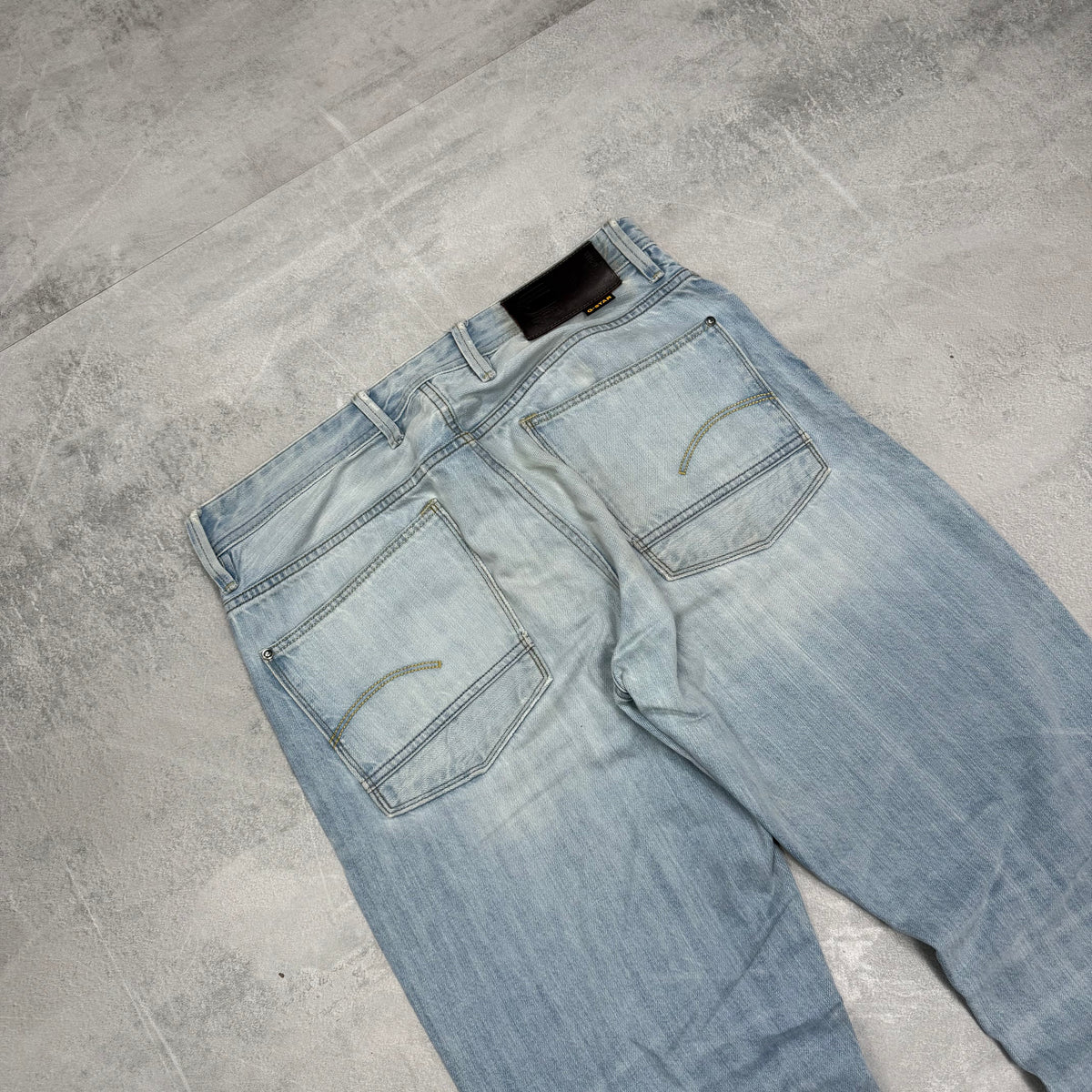G-Star Washed Vintage Jeans | M