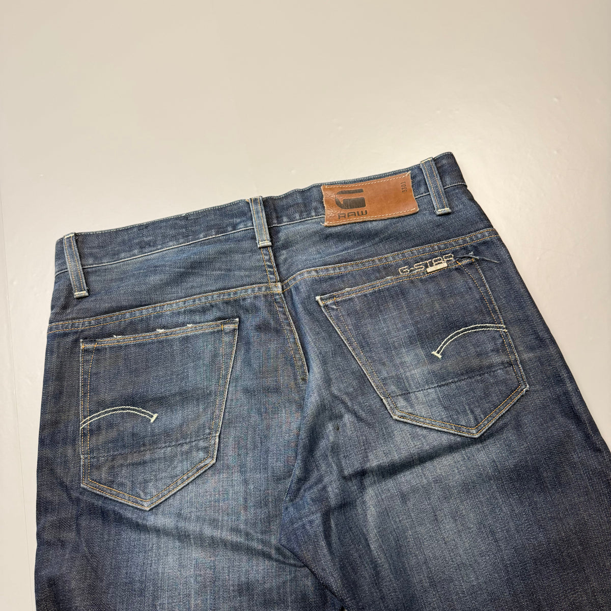 G-Star Washed Vintage Jeans | L