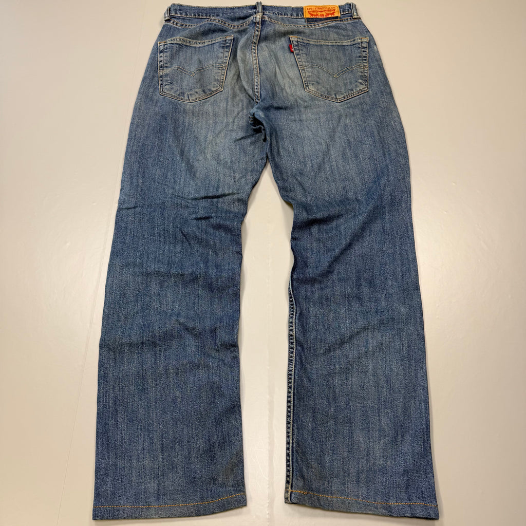 Levis Washed Vintage Jeans | S
