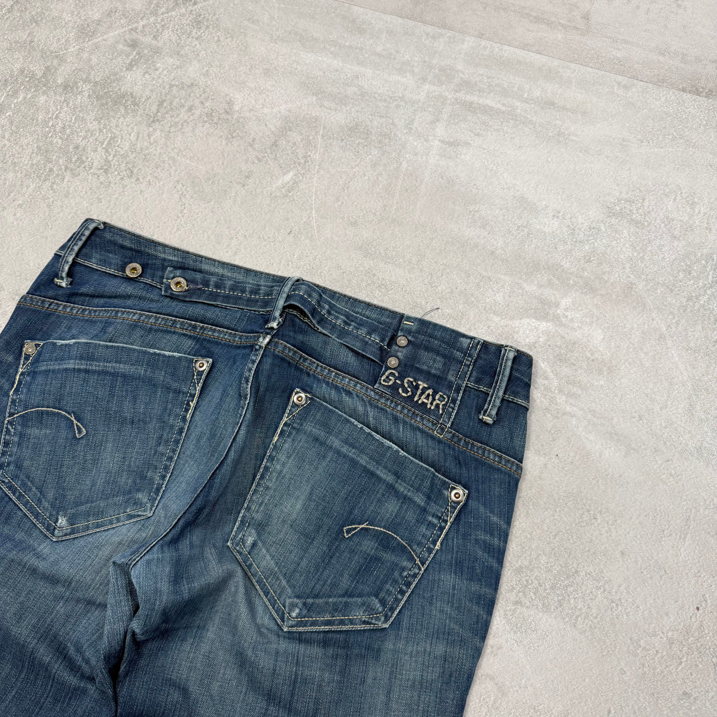 G-Star Washed Vintage Jeans | S