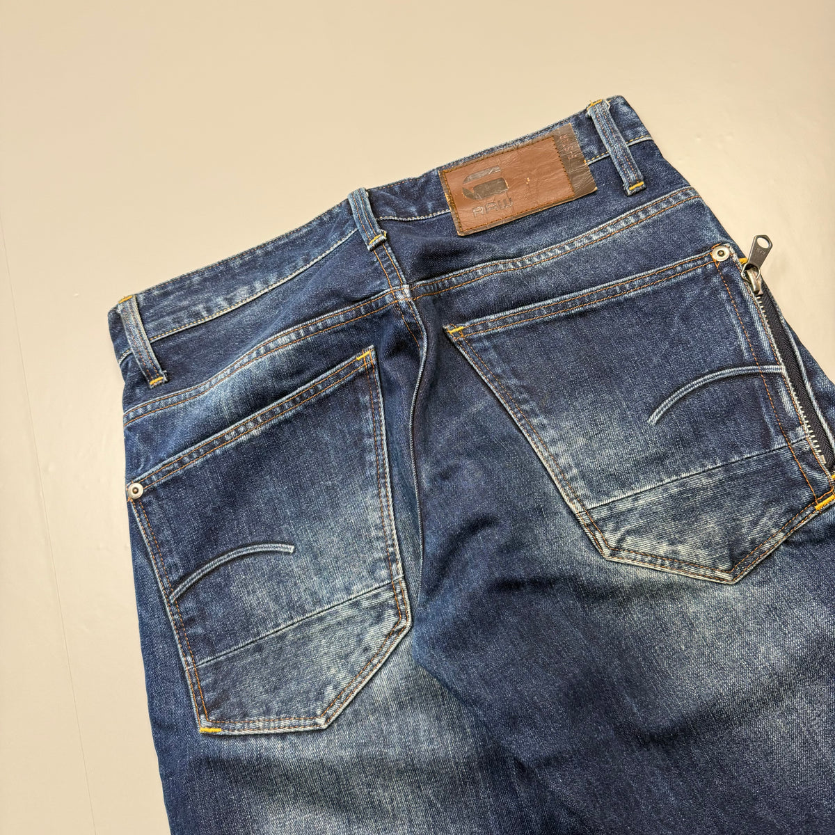G-Star Washed Vintage Jeans | S
