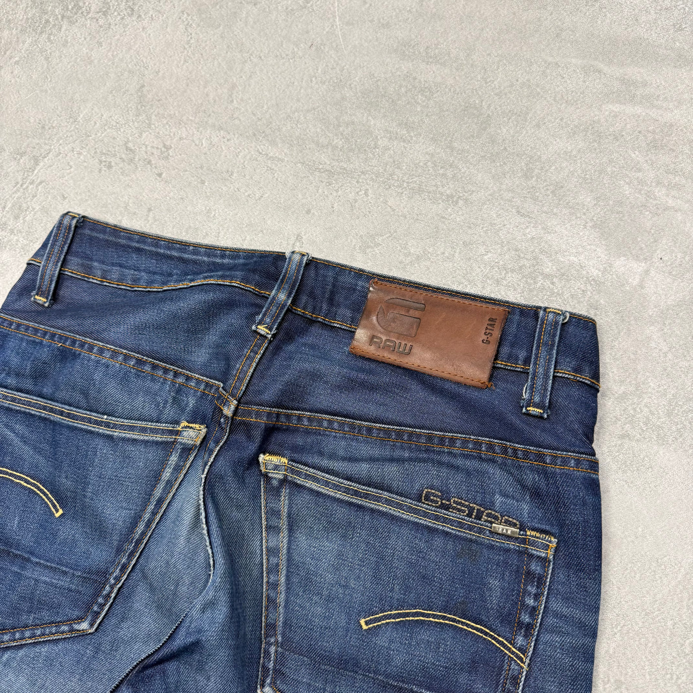 G-Star Washed Vintage Jeans | S